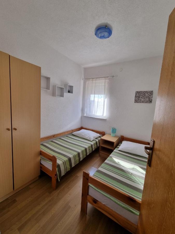 Apartments Vanja Skara Biograd Weißenburg Exterior foto